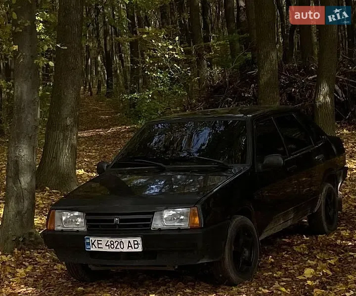 ВАЗ / Lada 21099