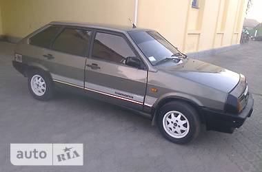Хэтчбек ВАЗ 2109 1993 в 