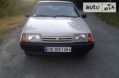 Хэтчбек ВАЗ 2109 1995 в 
