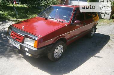  ВАЗ / Lada 2109 1990 в Волочиске