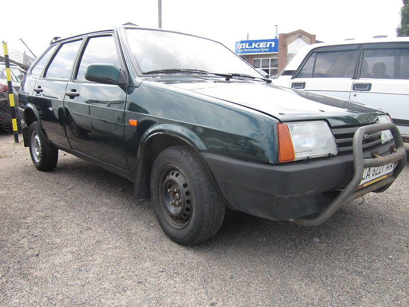 Хэтчбек ВАЗ / Lada 2109 2003 в Черкассах фото 2 Хэтчбек ВАЗ / Lada 2109 2003 в Черкассах