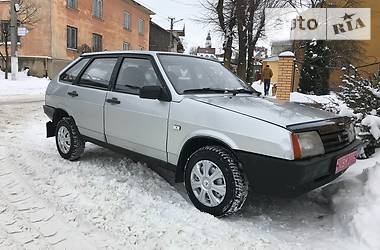 Хэтчбек ВАЗ / Lada 2109 2004 в Дрогобыче