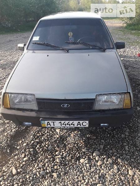  ВАЗ / Lada 2109 2002 в Івано-Франківську