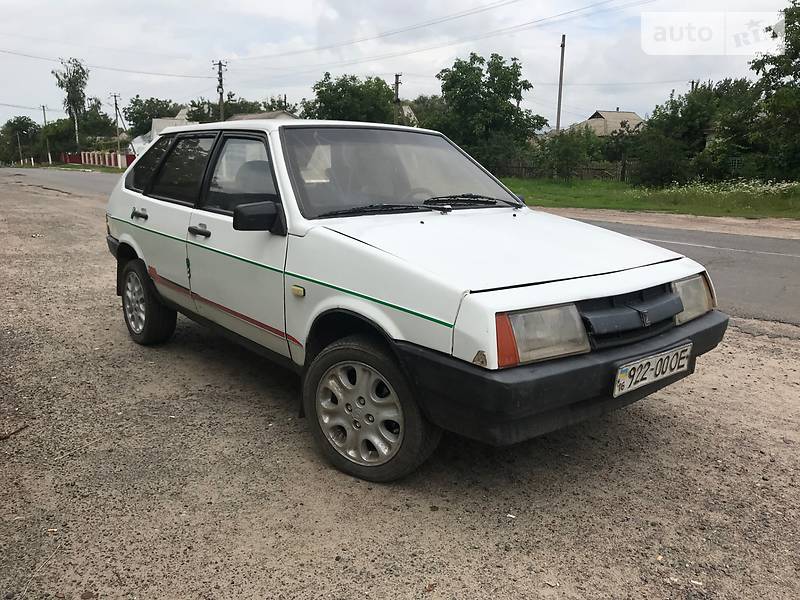 Хэтчбек ВАЗ / Lada 2109 1990 в Бершади