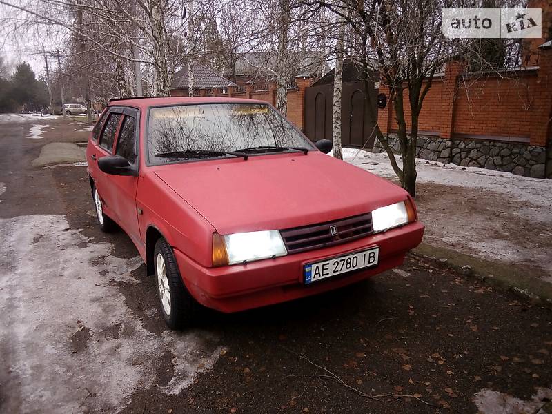 Хэтчбек ВАЗ / Lada 2109 1996 в Днепре