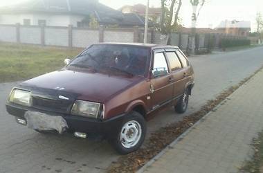 Хэтчбек ВАЗ / Lada 2109 1989 в Ровно