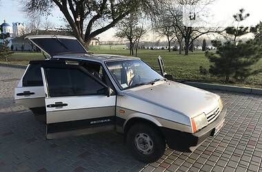 Хэтчбек ВАЗ / Lada 2109 1998 в Измаиле