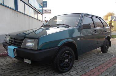 Хетчбек ВАЗ 2109 2001 в 