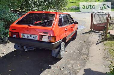 Хэтчбек ВАЗ / Lada 2109 1990 в Шумске