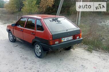 Хэтчбек ВАЗ / Lada 2109 1993 в Энергодаре