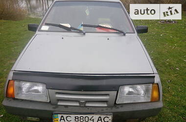 Хэтчбек ВАЗ / Lada 2109 1989 в Сарнах