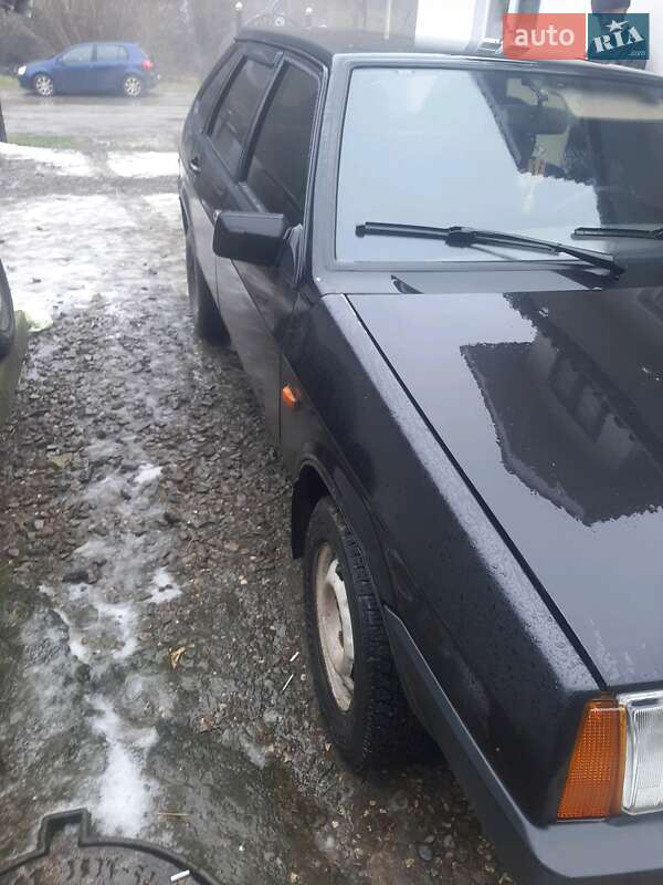 Хетчбек ВАЗ / Lada 2109 2008 в Львові