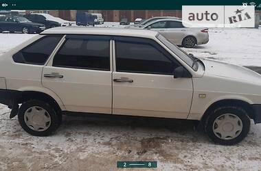 Хэтчбек ВАЗ / Lada 2109 1988 в Чернигове