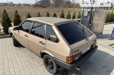 Хэтчбек ВАЗ / Lada 2109 1988 в Львове