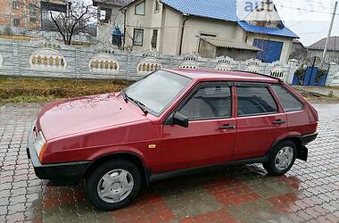Хэтчбек ВАЗ / Lada 2109 1996 в Новоселице
