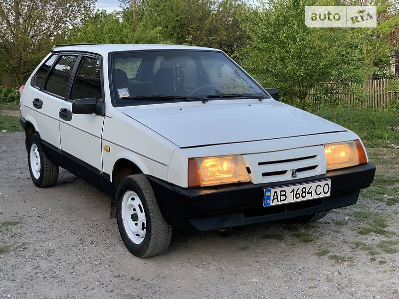 Хэтчбек ВАЗ / Lada 2109 1991 в Жмеринке