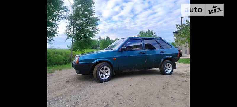 Хетчбек ВАЗ / Lada 2109 2002 в Києві