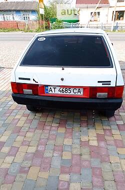 Хэтчбек ВАЗ / Lada 2109 1998 в Снятине