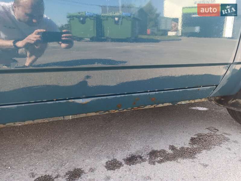 Хетчбек ВАЗ / Lada 2109 2004 в Житомирі