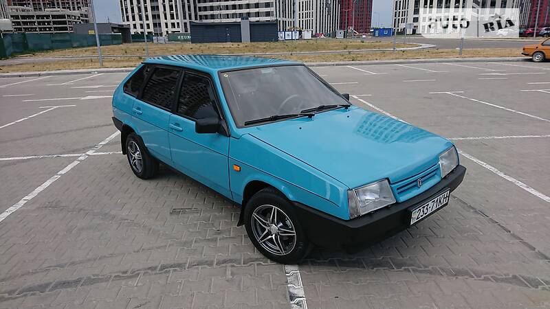 Хетчбек ВАЗ / Lada 2109 1992 в Києві