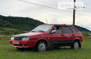 Хэтчбек ВАЗ / Lada 2109 1995 в Старом Самборе