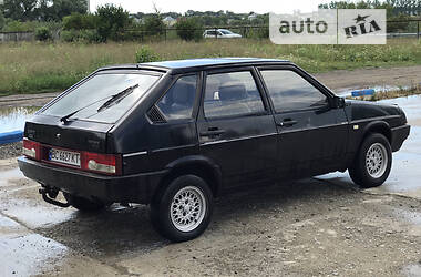 Хэтчбек ВАЗ 2109 1991 в 