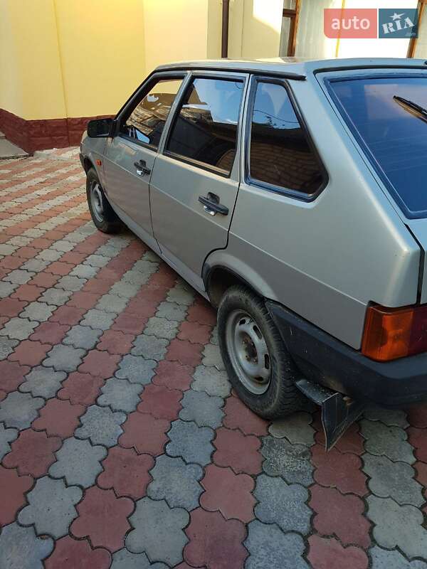 Хэтчбек ВАЗ / Lada 2109 2006 в Виннице