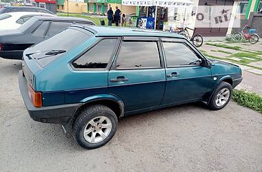 Хэтчбек ВАЗ / Lada 2109 2002 в Черкассах