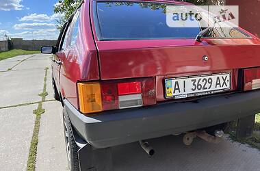 Хэтчбек ВАЗ 2109 1991 в 