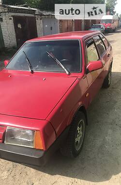 Хэтчбек ВАЗ / Lada 2109 1988 в Ровно