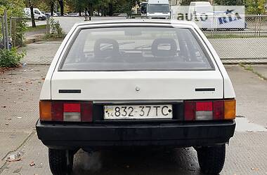 Хэтчбек ВАЗ / Lada 2109 1990 в Львове