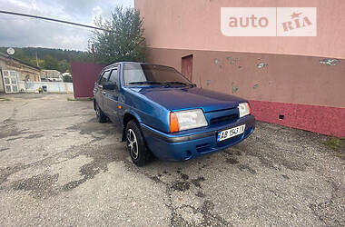 Хетчбек ВАЗ / Lada 2109 1998 в Могилів-Подільському
