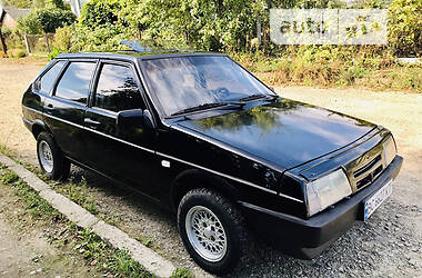 Хэтчбек ВАЗ 2109 1991 в 