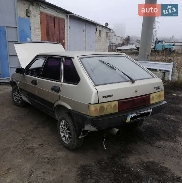 Универсал ВАЗ / Lada 2109 2001 в Харькове фото 2 Универсал ВАЗ / Lada 2109 2001 в Харькове