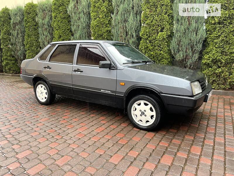 Седан ВАЗ / Lada 2109 2007 в Львове