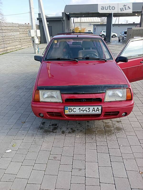 Хэтчбек ВАЗ / Lada 2109 1997 в Бродах