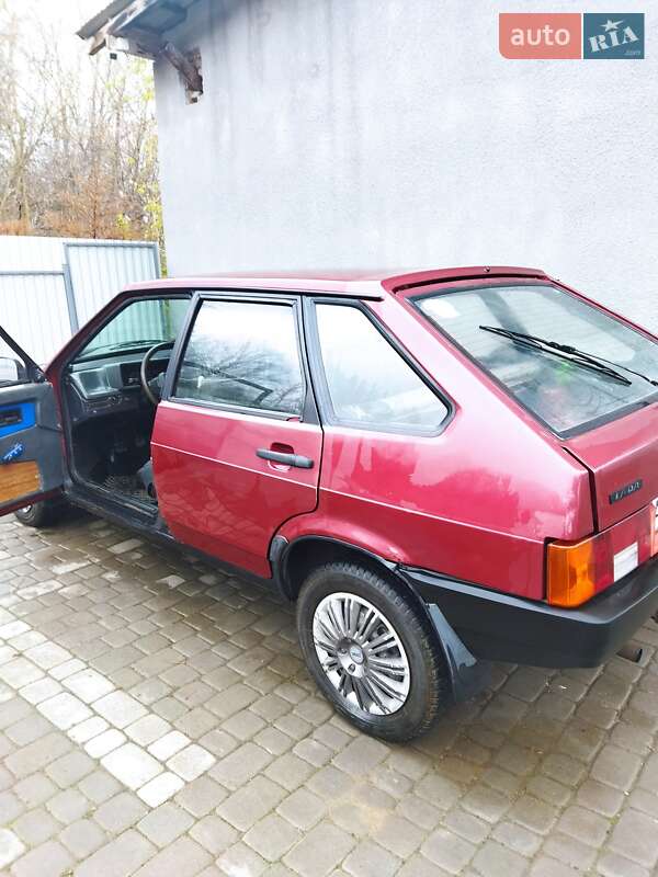 Хэтчбек ВАЗ / Lada 2109 1992 в Коломые