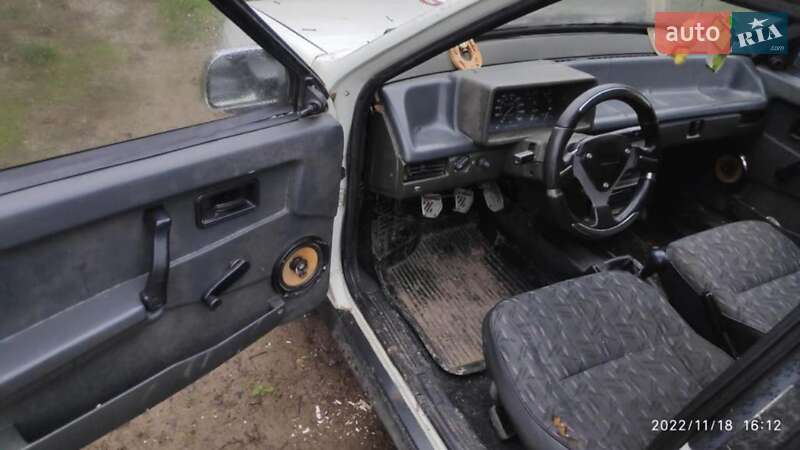 Хетчбек ВАЗ / Lada 2109 1998 в Ужгороді