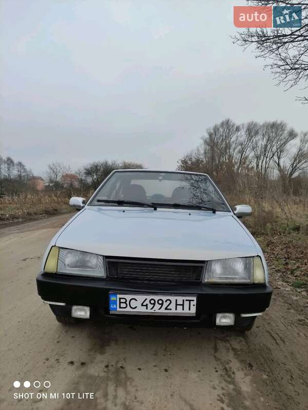 Хэтчбек ВАЗ / Lada 2109 2005 в Ходорове