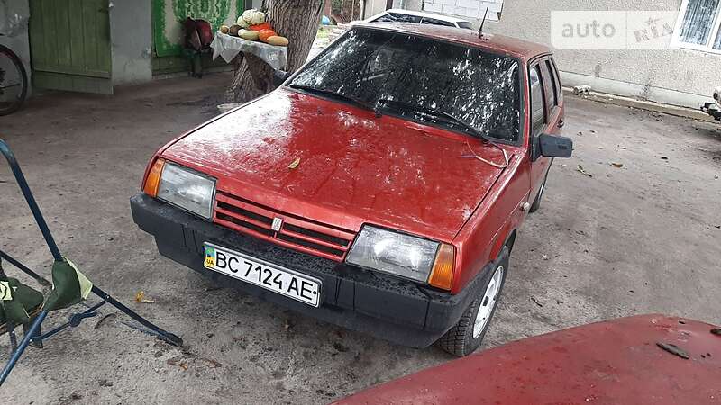 Хэтчбек ВАЗ / Lada 2109 1996 в Львове