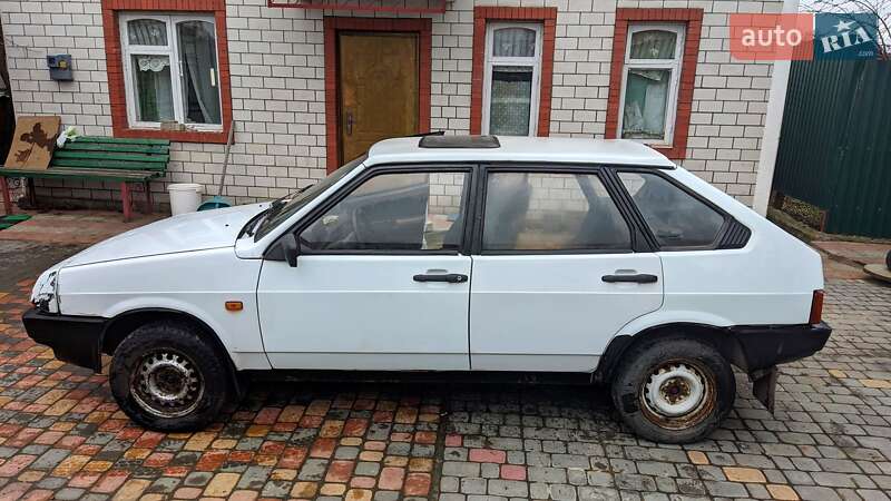 Хетчбек ВАЗ / Lada 2109 1988 в Бердичеві