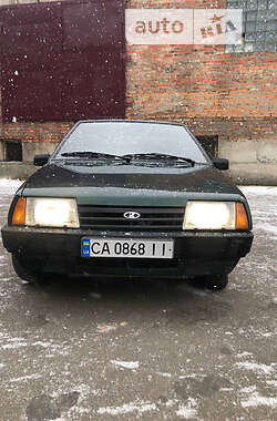 Хэтчбек ВАЗ 2109 2003 в 