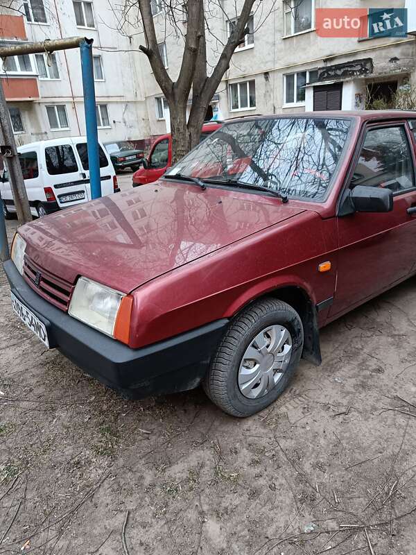 Хетчбек ВАЗ / Lada 2109 1997 в Чернівцях