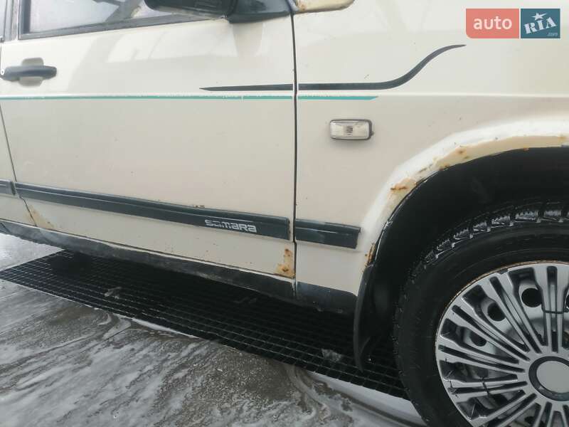 Хэтчбек ВАЗ / Lada 2109 1997 в Николаеве фото 4 Хэтчбек ВАЗ / Lada 2109 1997 в Николаеве