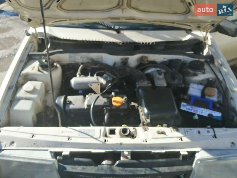 Хэтчбек ВАЗ / Lada 2109 1997 в Николаеве фото 12 Хэтчбек ВАЗ / Lada 2109 1997 в Николаеве