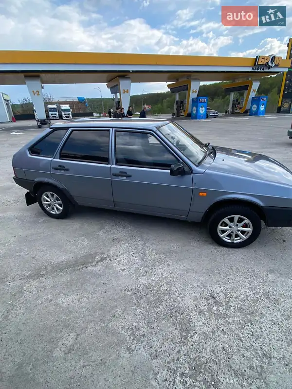 ВАЗ / Lada 2109