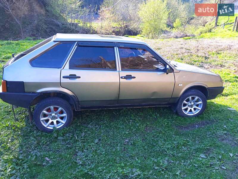 ВАЗ / Lada 2109 2002