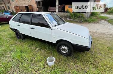 Хэтчбек ВАЗ / Lada 2109 1996 в Сумах