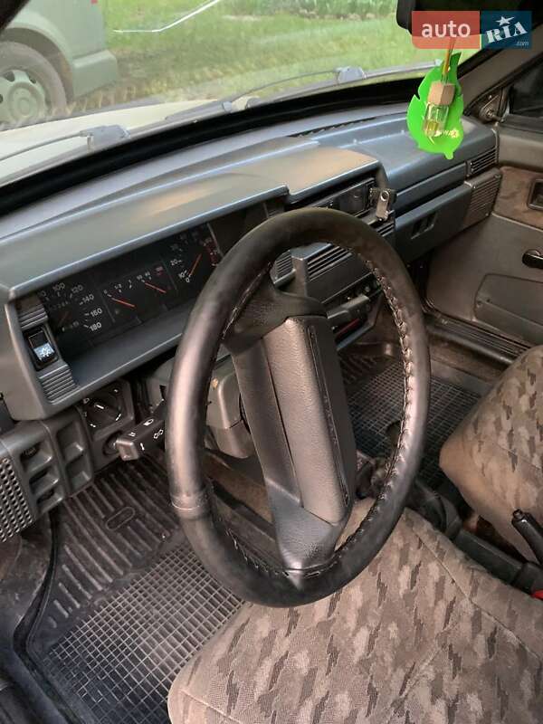 Хэтчбек ВАЗ / Lada 2109 2002 в Киеве
