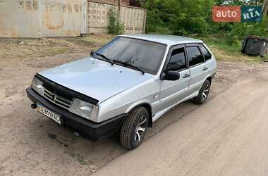 Хэтчбек ВАЗ / Lada 2109 2002 в Киеве